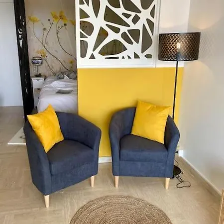 Avec Vue Sur Marina Et - 2 Adultes Et 1 Enfant Maximum Apartment *
