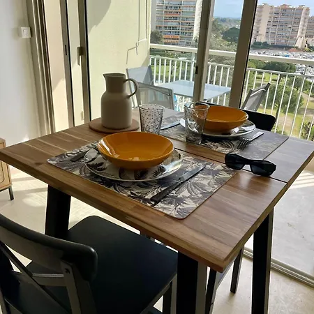 Avec Vue Sur Marina Et - 2 Adultes Et 1 Enfant Maximum Apartment Mandelieu-la-Napoule